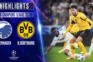 Copenhagen vs Borussia Dortmund 2-4: Waldemar Anton bất ngờ phản lưới nhà, Felix Nmecha ngược dòng cú đúp, Ramy Bensebaini, Fabio Silva bỏ túi 3 điểm