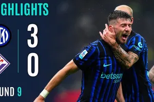 Inter Milan vs Fiorentina 3-0: Tâm điểm hiệp 2, Calhanoglu xuất thần ghi cú đúp nhờ penalty, Sucic góp công chiến thắng, Viti nhận thẻ đỏ