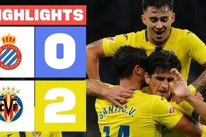 Espanyol vs Villarreal 0-2: Moreno Balaguero kịp khai bàn cuối hiệp 1, Alberto Moleiro đệm bóng cận thành bỏ túi 3 điểm