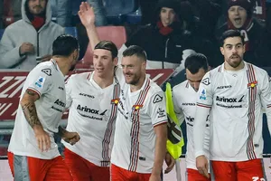 Thorsby, Zaniolo, Davis, Kossounou, Lookman, Vardy... tỏa sáng vòng 13 Serie A 2025/26