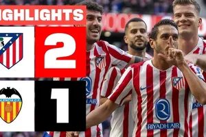 Atletico Madrid vs Valencia 2-1: Duro bấm bóng chạm xà, Koke mở tỷ số, Beltran gỡ hòa, Griezmann ghi bàn quyết định cho HLV Simeone