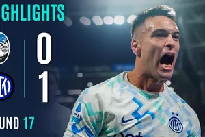 Atalanta vs Inter Milan 0-1: Berat Djimsiti sai lầm, Pio Esposito kiến tạo, Lautaro Martinez ghi bàn duy nhất, Inter tạm dẫn đầu Serie A