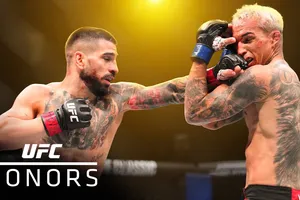 Mauricio Ruffy, Lerone Murphy, Ilia Topuria, Elijah Smith lọt tốp đề cử cho danh hiệu knock-out của năm 2025 ở đấu trường UFC