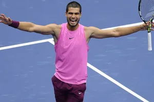 Những pha xử lý bóng đỉnh cao của Carlos Alcaraz trong mùa giải 2025