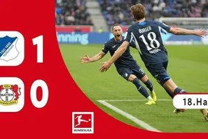 Hoffenheim vs Bayer Leverkusen 1-0: Wouter Burger sút phạt siêu phẩm đường cong, bất ngờ hạ Leverkusen giành chiến thắng