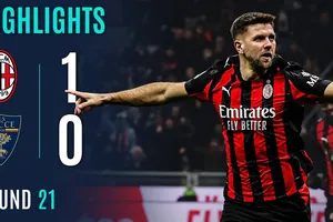 AC Milan vs Lecce 1-0: Thủ môn Falcone xuất thần nhưng không cản nổi cú đánh đầu điệu nghệ của Fullkrug, Milan còn thua Inter 3 điểm