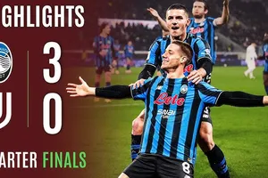 Atalanta vs Juventus 3-0: Scamacca mở bàn nhờ penalty, Sulemana, Pasalic bất ngờ hạ Juve, gặp Bologna hoặc Lazio ở bán kết Coppa Italia 