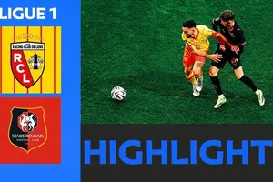 Lens vs Rennes 3-1: Esteban Lepaul mở bàn, Odsonne Edouard, Ruben Aguilar, Allan Saint-Maximin ngược dòng soán ngôi đầu Ligue 1 của PSG