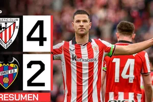 Athletic Bilbao vs Levante 4-2: Alan Matturro bị thẻ đỏ, Gorka Guruzeta ghi cú đúp, Nico Serrano, Robert Navarro góp công chiến thắng kịch tính