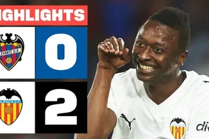 Levante vs Valencia 0-2: Tâm điểm hiệp 2, Largie Ramazani mở bàn, Umar Sadiq chốt hạ chiến thắng, Kervin Arriaga thẻ đỏ phút bù giờ