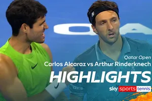 Carlos Alcaraz vs Arthur Rinderknech 6-4, 7-6 (5): Hạ Rinderknech sau 1 giờ 47 phút, Alcaraz chạm trán Valentin Royer ở vòng 2 Qatar Open