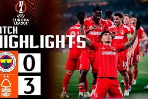Fenerbahce vs Nottingham Forest 0-3: Lân lượt Murillo, Jesus, Gibbs White chốt hạ thế trận, thắng thuyết phục lượt đi