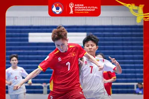 Futsal nữ Việt Nam vs Futsal nữ Myanmar 5-2: Nguyệt Vi tỏa sáng cú đúp, Biện Thị Hằng xuất thần hattrick ngược dòng chiếnt thắng