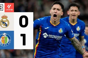 Real Madrid vs Getafe 0-1: Arambarri kiến tạo, Satriano phá lưới Courtois, Mastantuono, Liso bị thẻ đỏ, Real bất ngờ thất thủ