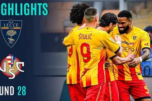 Lecce vs Cremonese 2-1: Santiago Pierotti, Nikola Stulic sớm áp đảo thế trận, Federico Bonazzoli lập công, Giuseppe Pezzella bị thẻ đỏ phút 90