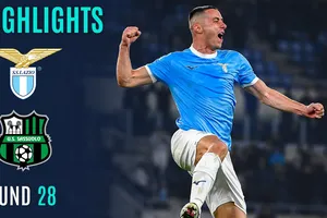 Lazio vs Sassuolo 2-1: Daniel Maldini sớm mở bàn, Armand Lauriente cứa lòng gỡ hòa, Adam Marusic chốt hạ 3 điểm