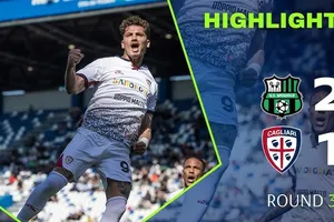 Sassuolo vs Cagliari 2-1: Sebastiano Esposito mở tỷ số nhờ penalty, Ulisses Garcia, Andrea Pinamonti ngược dòng hiệp 2 giành chiến thắng