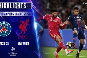 PSG vs Liverpool 2-0: Doue mở bàn, Kvaratskhelia giành gọn lợi thế lượt đi, hứa hẹn kịch tính lượt về trên sân Anfield của The Kop