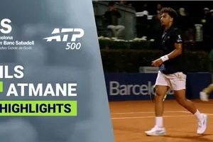 Arthur Fils vs Terence Atmane 4-6, 6-4, 6(7)-7(9): Kịch tính set cuối, Atmane bị loại, Fils đối đầu Brandon Nakashima ở vòng 2 Barcelona Open