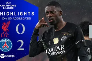 Liverpool vs PSG 0-2: Mamardashvili không ngăn được Dembele xuất thần cú đúp, "The Kop" nhìn PSG bước tiếp bán kết Champions League 