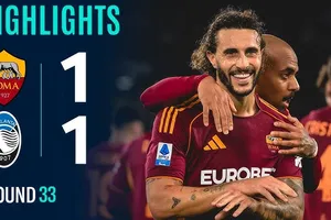 AS Roma vs Atalanta 1-1: Nikola Krstovic sút xa siêu phẩm mở bàn, Mario Hermoso đệm bóng cận thành cứu thua Roma