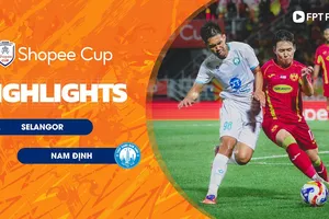 Selangor vs Nam Định 2-1: Văn Vĩ lập công, Chrigor tỏa sáng cú đúp, thủ môn Sikh Izhan xuất thần, Nam Định hẹn ngược dòng lượt về 