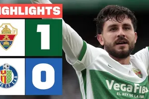 Elche vs Getafe 1-0: Victor Chust Garcia ghi bàn duy nhất, Djene Dakonam bị thẻ đỏ, Elche trụ hạng thành công, Getafe xếp hạng 7 La Liga