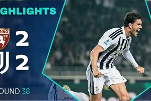 Torino vs Juventus 2-2: Dusan Vlahovic xuất thần cú đúp, Cesare Casadei, Che Adams ngược dòng chia điểm, Juve xếp vị trí thứ 6 Serie A