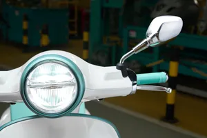 Triệu hồi thay thế linh kiện đèn chiếu sáng phía trước cho một số dòng xe Vespa Primavera, Vespa Sprint và Piaggio Liberty