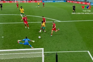 Irankunda dứt điểm hạ thủ môn Ugurcan Cakır giúp Australia dẫn trước Thổ Nhĩ Kỳ 1-0 ở phút 27