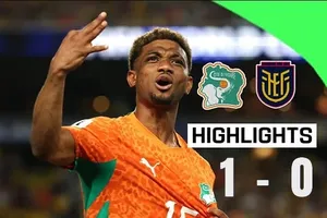 Bờ Biển Ngà vs Ecuador 1-0: Singo kiến tạo, Amad Diallo đệm bóng chớp nhoáng, bỏ túi 3 điểm ngày xuất quân