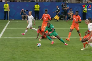 Patrick Berge căng ngang "dọn cỗ" cho Haaland dễ dàng nâng tỷ số 2-1 cho Na Uy