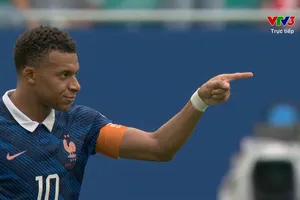Dembele chuyền, Olise và Mbappe nhịp nhàng hạ thủ môn Henderson, Mbappe hoàn thành cú đúp giúp tuyển Pháp rút ngắn tỷ số 3-4