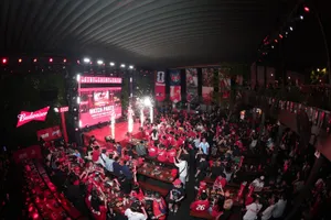Các quán bar đã trở thành những sân vận động thu nhỏ trong suốt mùa giải FIFA World Cup 2026™