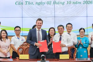 HEINEKEN Việt Nam hợp tác TP Cần Thơ nâng tầm trải nghiệm văn hóa - du lịch ĐBSCL