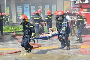 TPHCM: Hơn 3.000 người tham gia diễn tập chữa cháy và cứu nạn