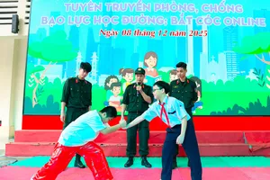 Tuyên truyền phòng chống bạo lực học đường và “bắt cóc online” cho hơn 1.400 học sinh