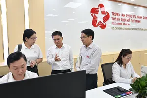 Người dân hài lòng với Trung tâm Phục vụ hành chính công trong ngày đầu vận hành