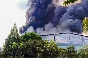 Khống chế đám cháy lớn ở Khu công nghiệp Tân Bình