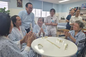 Đổi mới chăm sóc, phát huy nguồn lực người cao tuổi: Điểm tựa tại cộng đồng