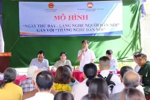 Xã Long Điền tổ chức mô hình "Ngày thứ bảy - lắng nghe dân nói". Ảnh: TRÚC GIANG