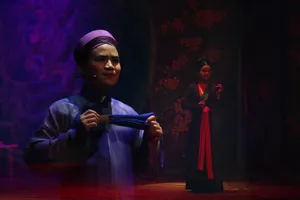 Khai thác chất liệu dân gian: Cơ hội và thách thức với giới trẻ