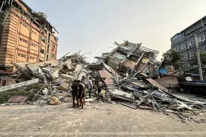 Tìm kiếm cứu nạn cứu hộ ở Myanmar: Đoàn cứu hộ Việt Nam đã bàn giao 17 thi thể cho các gia đình