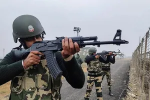 Nhiều nước kêu gọi Ấn Độ và Pakistan kiềm chế