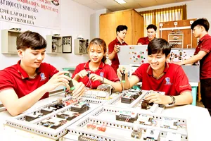 Khối ngành kỹ thuật, công nghệ “khát” nhân lực