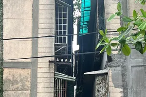 Sống nơm nớp trong các chung cư nghiêng