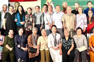 Có một thời “tiếng hát át tiếng bom”