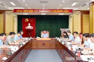 Các đại biểu dự họp