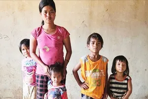 Gia cảnh khốn khổ của 5 bà cháu