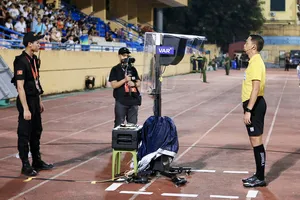 Phó Chủ tịch VFF Trần Anh Tú: Dồn tâm huyết vào từng công việc để V-League ngày càng hoàn thiện hơn